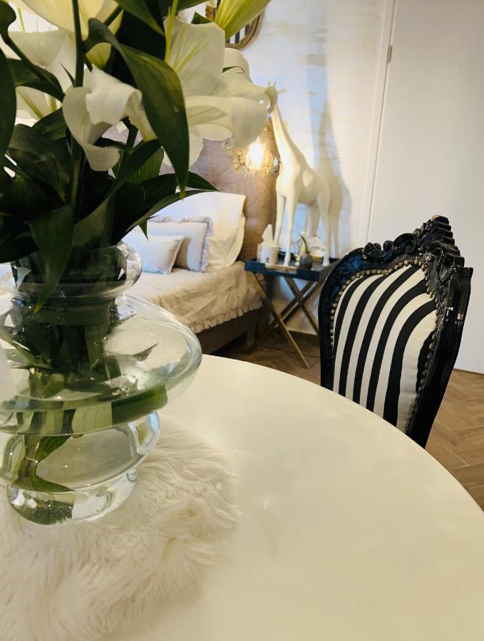 La Dolce Vita Luxury Apartments With Best Free Private Parking In City Center Pula Extérieur photo